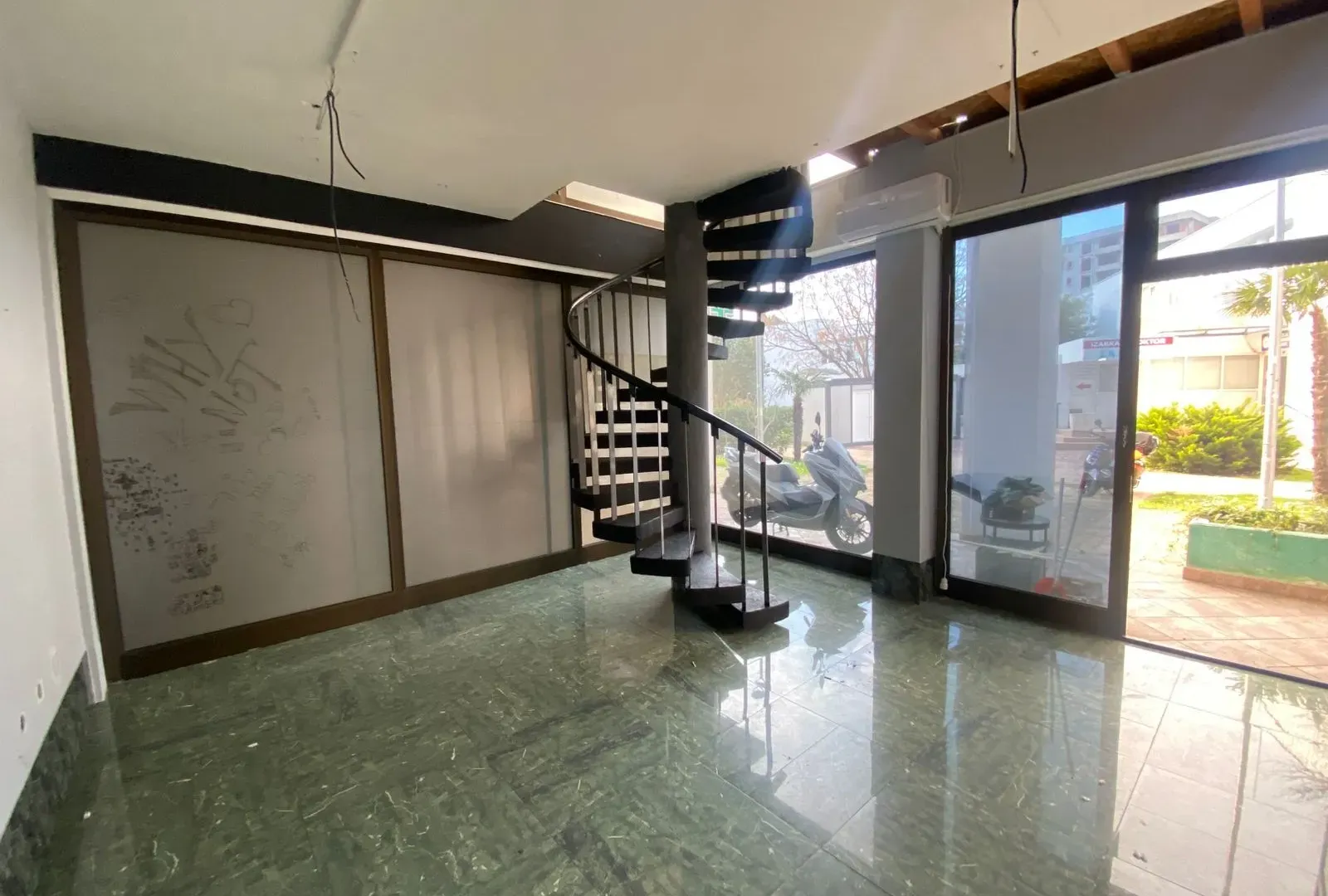 Rent, office space, 39m², Centar, Bar