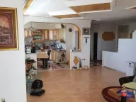 Rent, four bedroom apartment, 160m², Galenika, Beograd - image 2