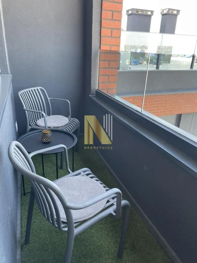 Izdavanje, jednosoban stan, 40m², Spens, Novi Sad Sve Podlokacije