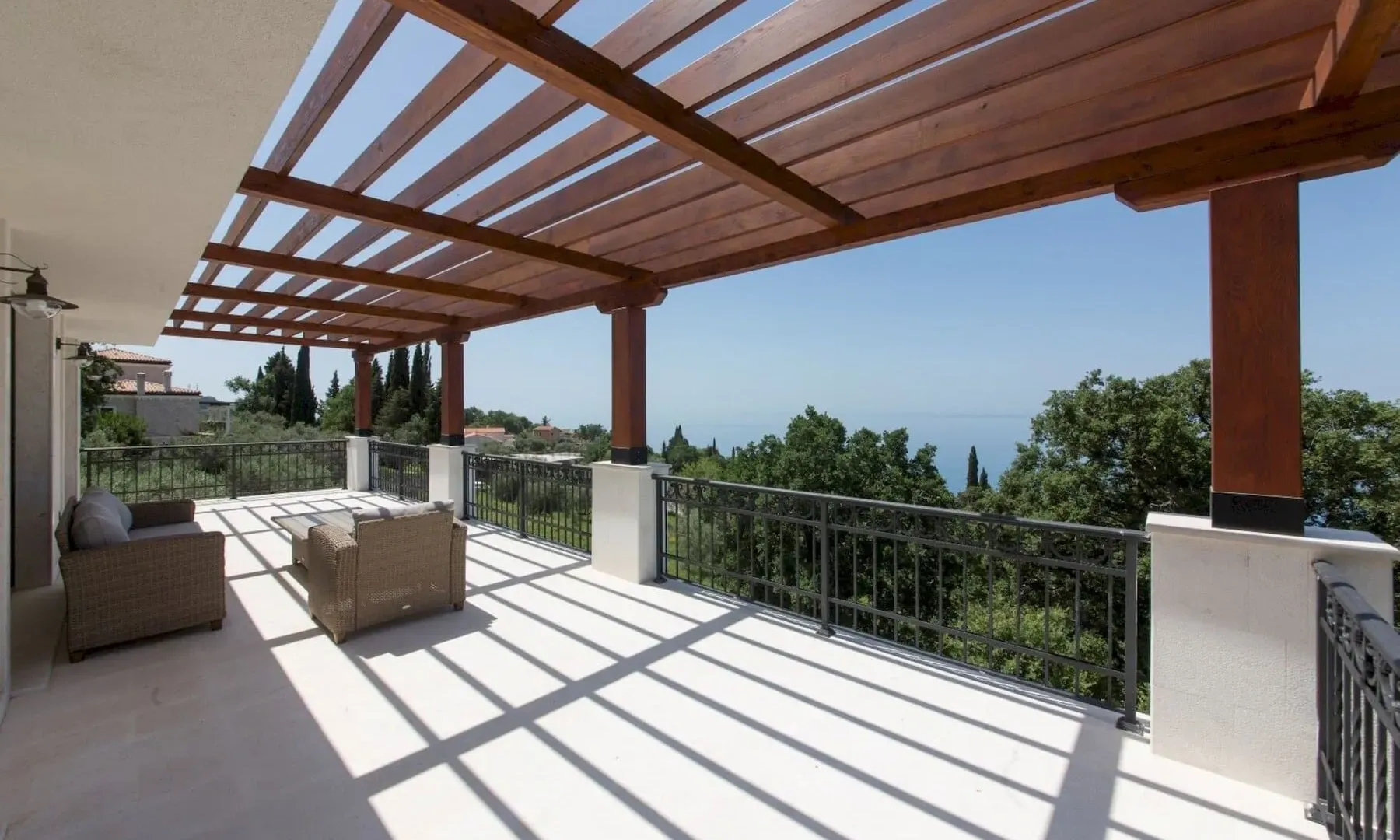 Sale, house, 402m², Katun Reževići, Budva
