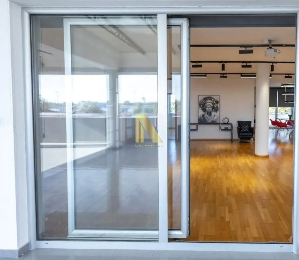 Rent, office space, 345m², Avijatičarsko naselje, Novi Sad Sve Podlokacije