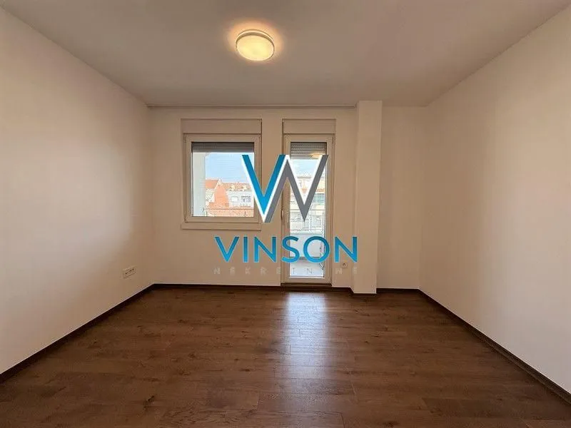 Prodaja, četvorosoban stan, 125m², Bulevar Oslobodjenja, Novi Sad Sve Podlokacije