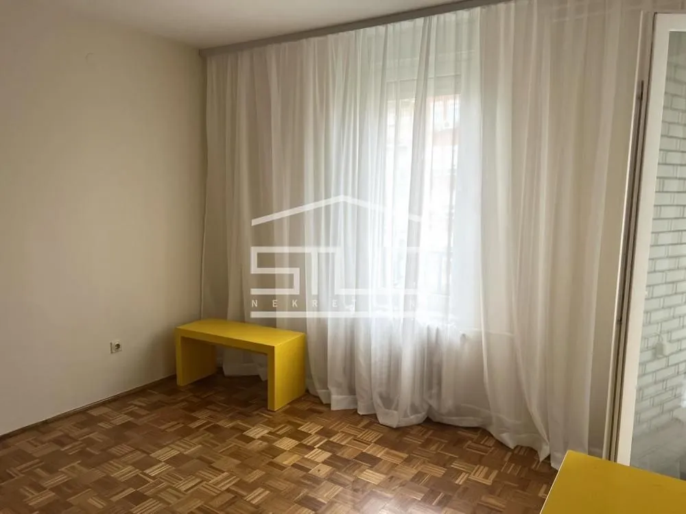 Izdavanje, trosoban stan, 88m², Crveni Krst, Beograd