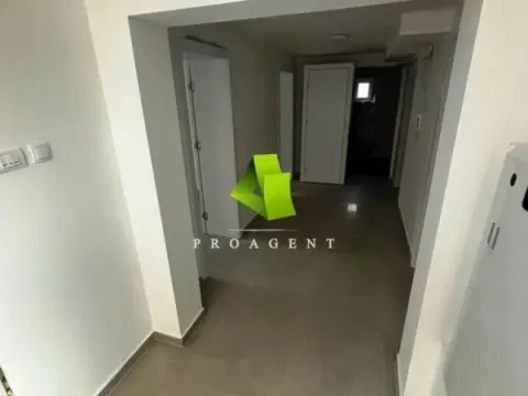 Rent, office space, 93m², Crveni Pevac, Niš - image 4