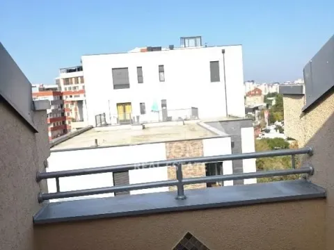 Izdavanje, dvosoban stan, 65m², Stari Grad, Beograd - image 12