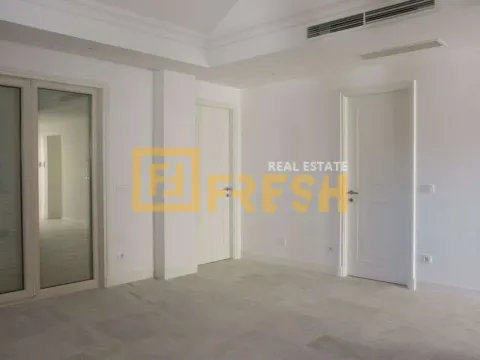 Prodaja, kuća, 253m², Tivat, Crna Gora - image 16