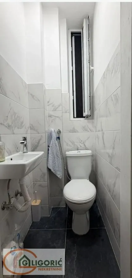 Prodaja, dvosoban stan, 65m², Topličin venac, Beograd