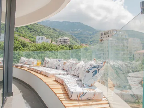 Prodaja, jednosoban stan, 98m², Bečići, Budva - image 17