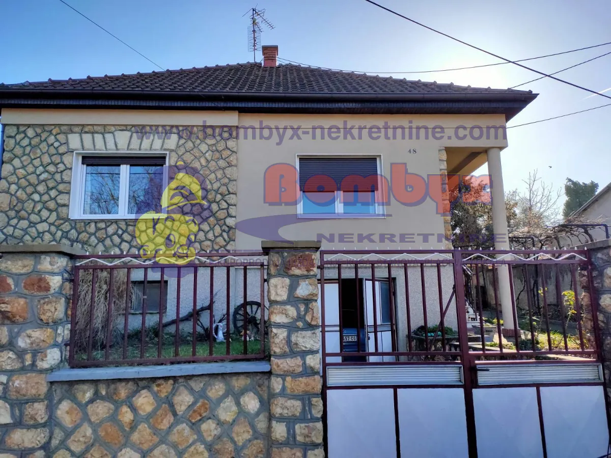 Prodaja, kuća, 90m², Sremska Kamenica, Petrovaradin