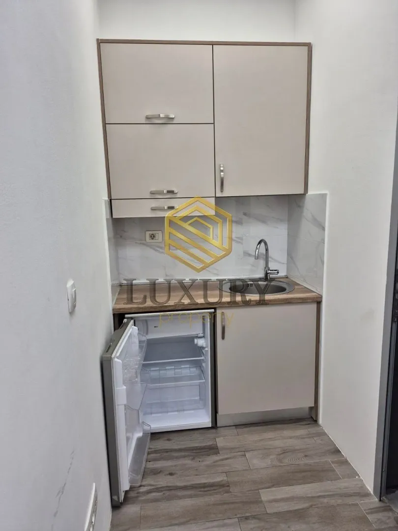 Rent, office space, 159m², Dalmatinska ulica, Podgorica