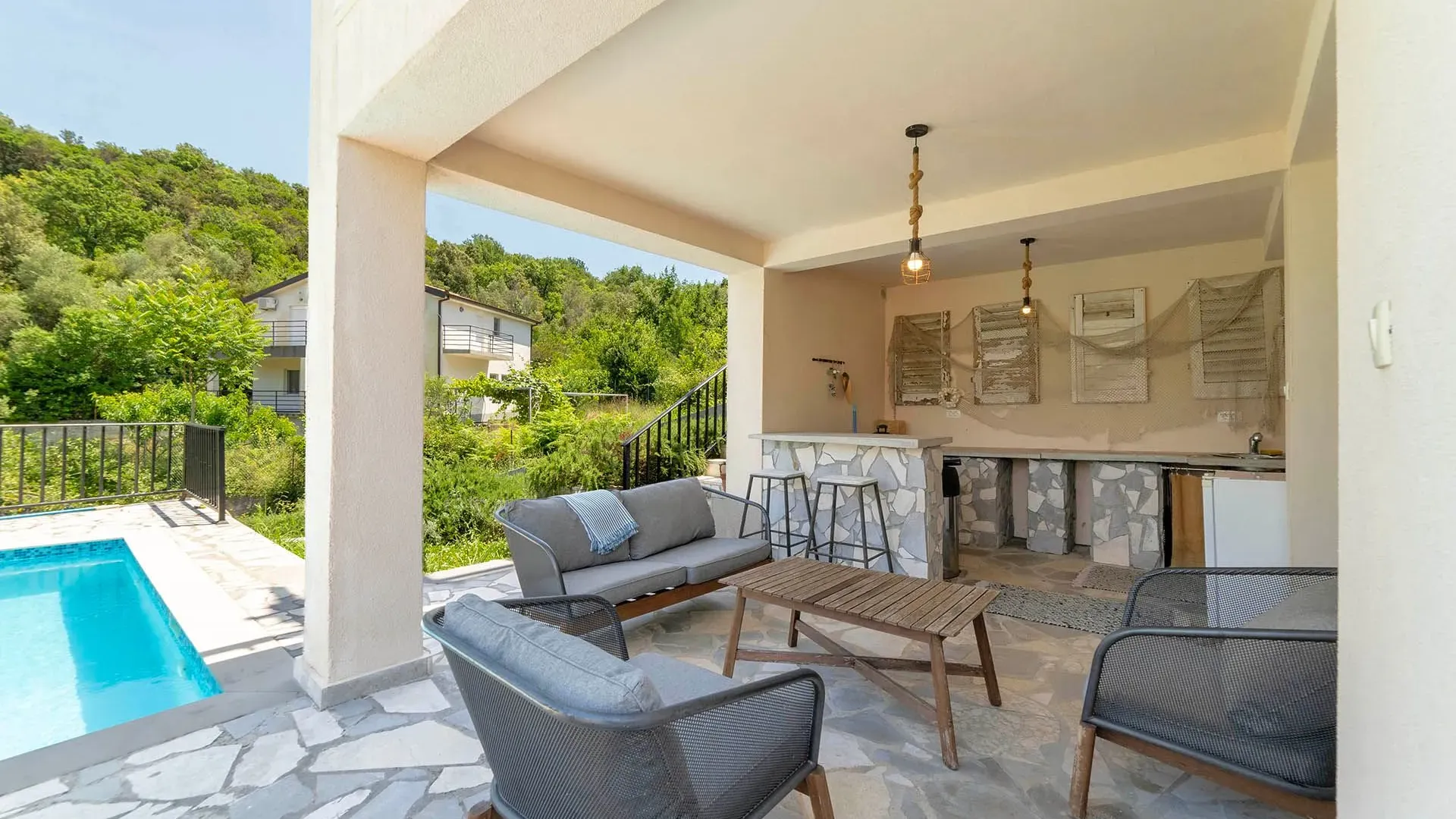 Prodaja, kuća, 224m², Tivat, Crna Gora