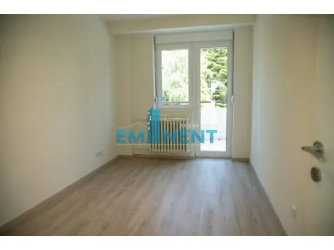 Sale, house, 260m², Čukarica, Beograd - image 8