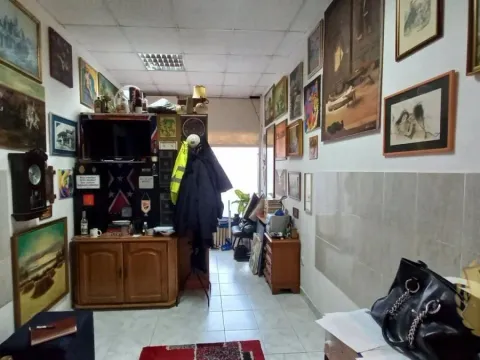 Prodaja, poslovni prostor, 17m2, Zemun Novi Grad, Zemun, Beograd Prodaja, poslovni prostor, 17m2, Zemun Novi Grad, Zemun, Beograd
