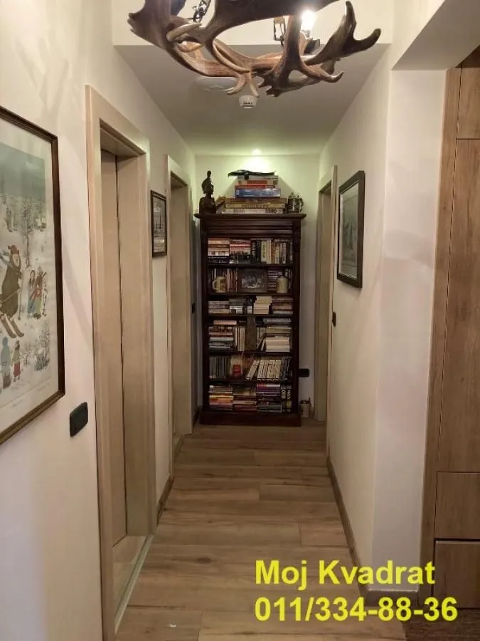 Prodaja, trosoban stan, 98m², Kraljevi Čardaci, Kopaonik
