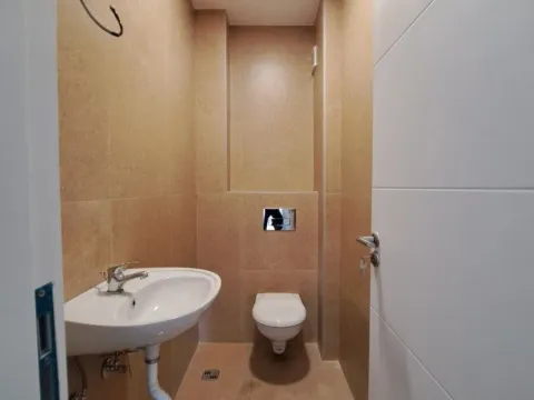 Rent, two bedroom apartment, 64m², Tološi, Podgorica - image 8