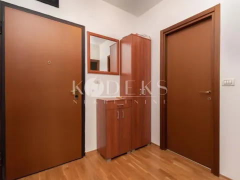 Rent, one bedroom apartment, 50m², City Kvart, Podgorica - image 10
