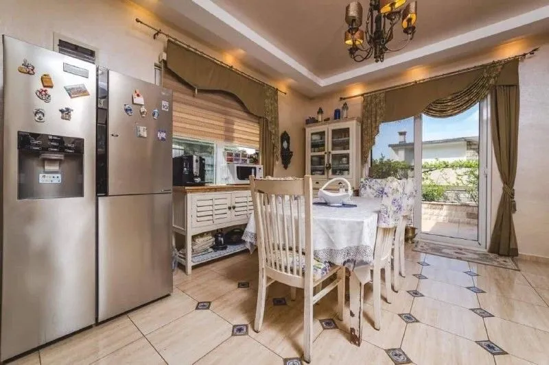 Sale, house, 200m², Bečići, Budva