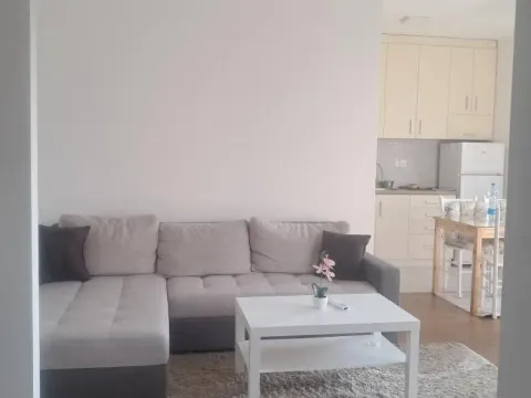 Rent, two bedroom apartment, 54m², Surčin, Beograd - image 2