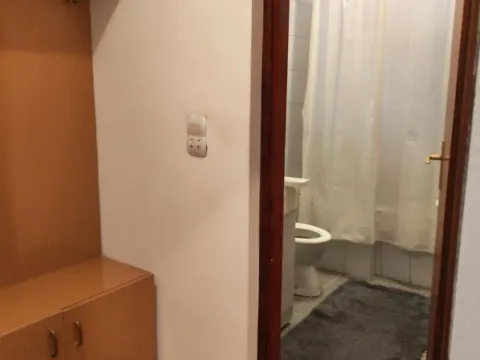 Rent, two bedroom apartment, 40m², Čukarica, Beograd - image 11