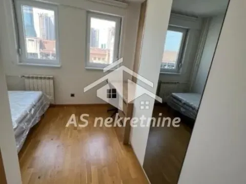 Izdavanje, četvorosoban stan, 100m², Sarajevska, Beograd - image 14