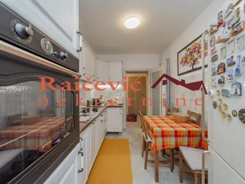 Sale, three bedroom apartment, 80m², Savski Venac, Beograd - image 7