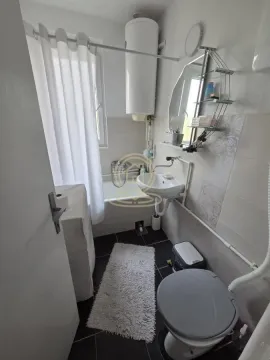 Prodaja, trosoban stan, 65m², Medijana, Niš - image 15