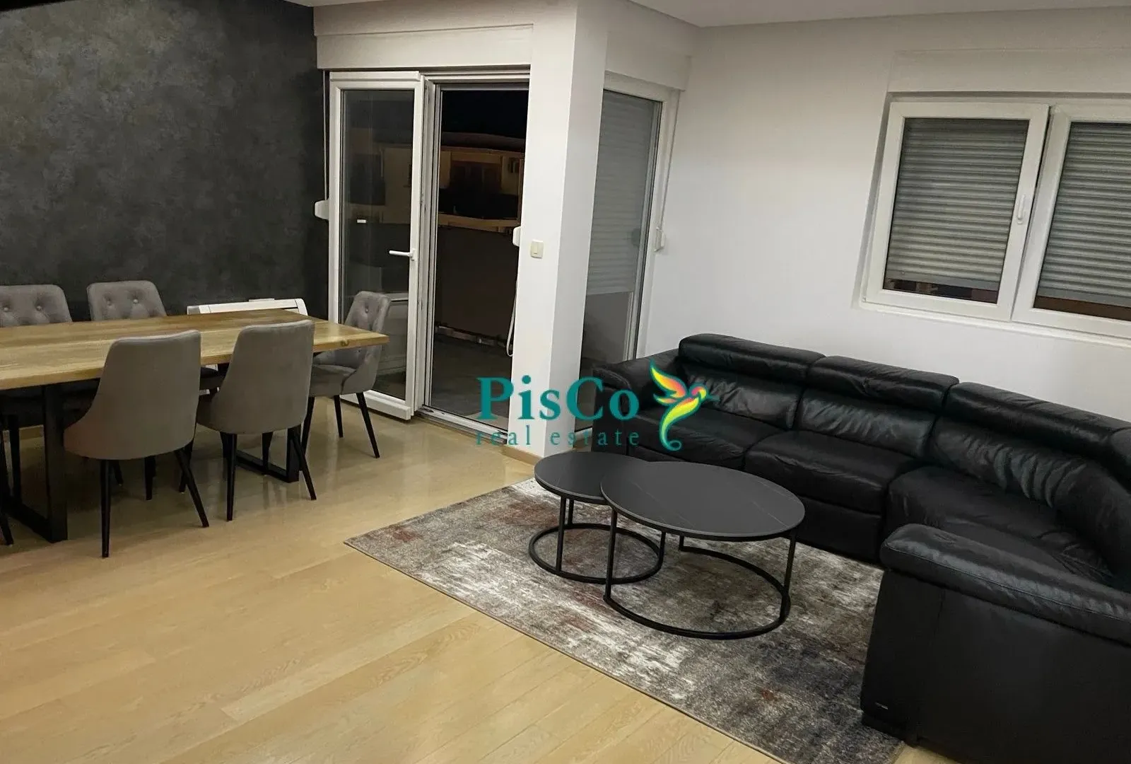 Izdavanje, trosoban stan, 100m², City Kvart, Podgorica