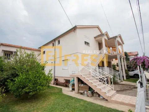 Sale, house, 368m², Konik, Podgorica - image 14