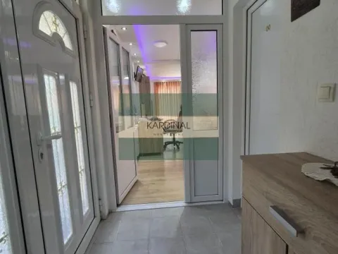 Prodaja, kuća, 181m², Kajsijar, Jagodina - image 6