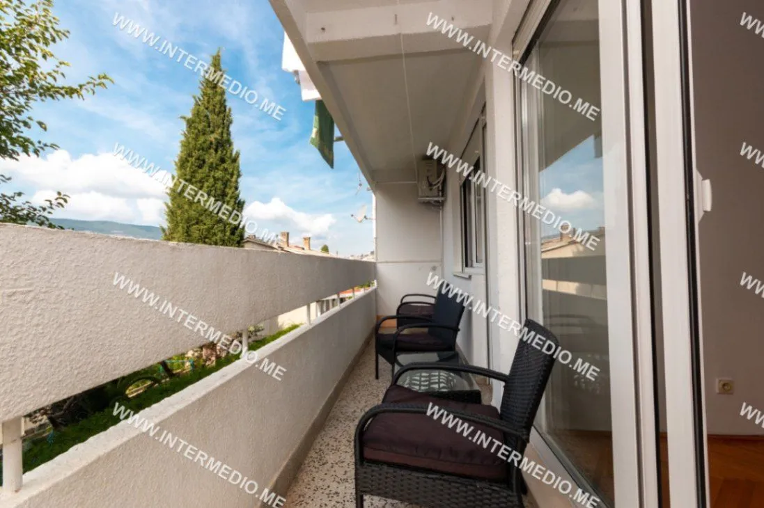 Prodaja, dvosoban stan, 66m², Centar, Herceg Novi