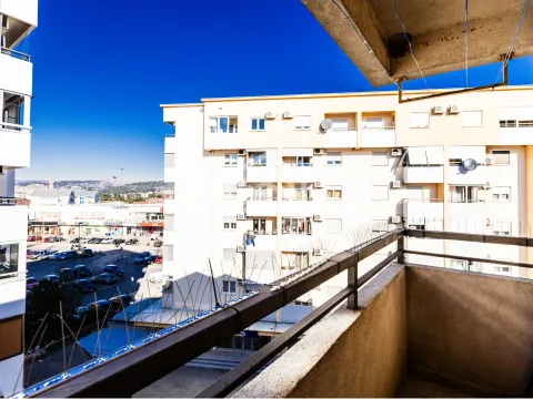 Rent, two bedroom apartment, 55m², Stari Aerodrom, Podgorica - image 6