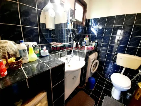 Sale, house, 240m², Novi Banovci, Stara Pazova - image 13