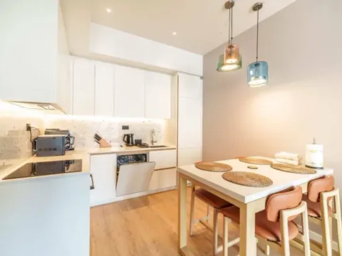 Prodaja, jednosoban stan, 55m², Centar, Tivat - image 6