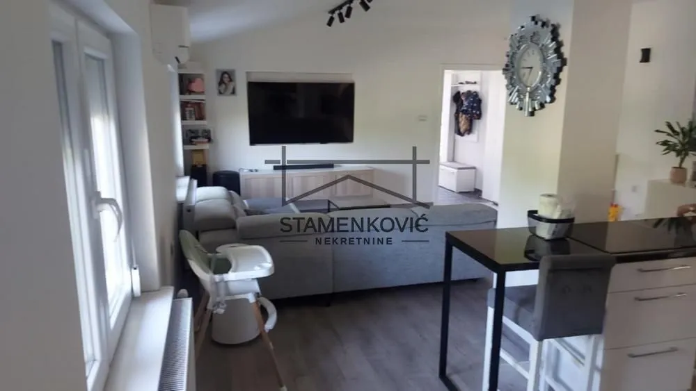 Prodaja, kuća, 93m², Veternik, Novi Sad Sve Podlokacije