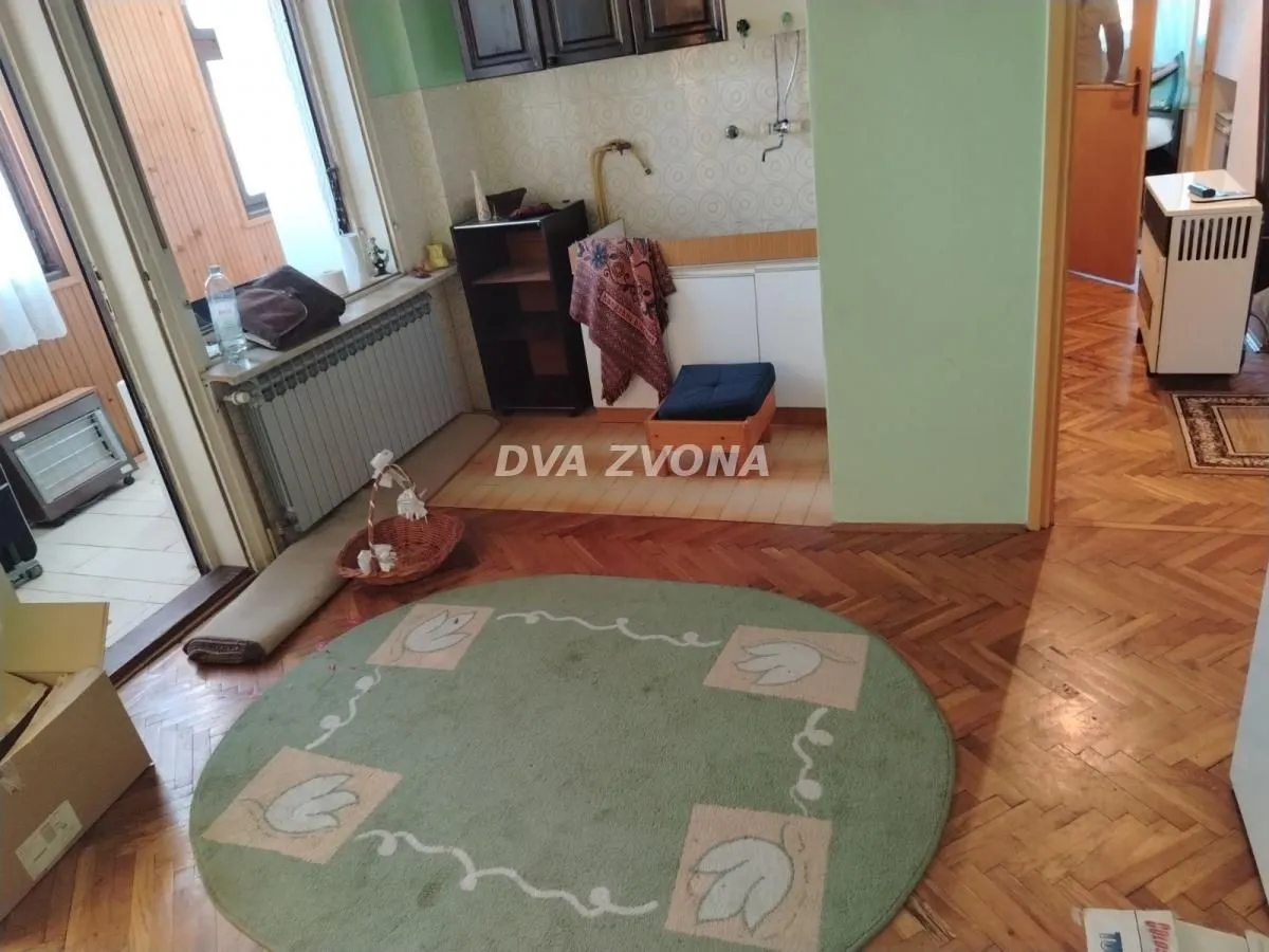 Prodaja, kuća, 172m², Beška, Inđija