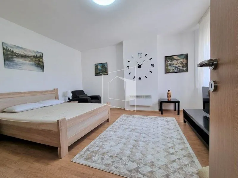 Rent, apartment, 58m², Centar, Podgorica