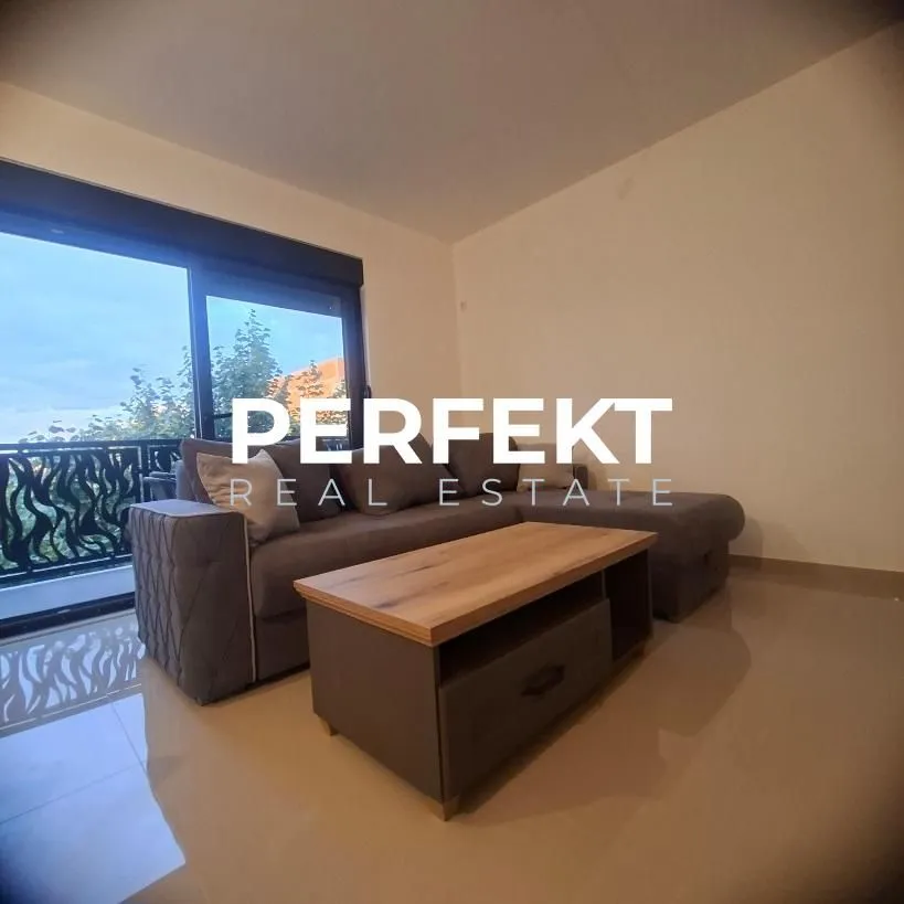 Prodaja, dvosoban stan, 52m², Pančevo, Srbija