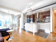 Sale, two bedroom apartment, 113m², Bečići, Budva - image 1