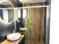 Izdavanje, trosoban stan, 174m², Pantelej, Niš - image 10