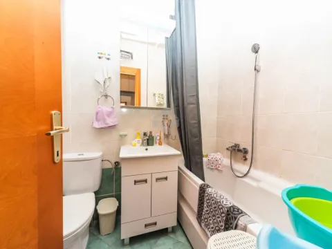 Prodaja, jednosoban stan, 36m², Stari Aerodrom, Podgorica - image 8