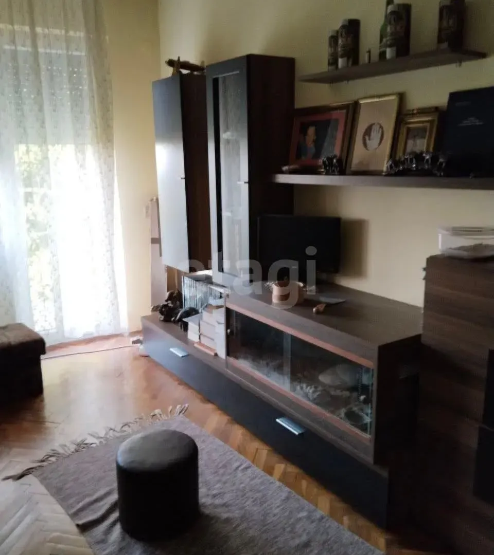 Prodaja, kuća, 600m², Centar, Sombor