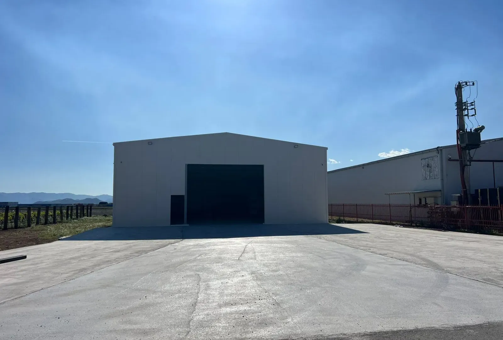 Rent, office space, 585m², Stari Aerodrom, Podgorica