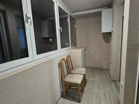 Izdavanje, dvosoban stan, 65m², Kragujevac, Srbija - image 10