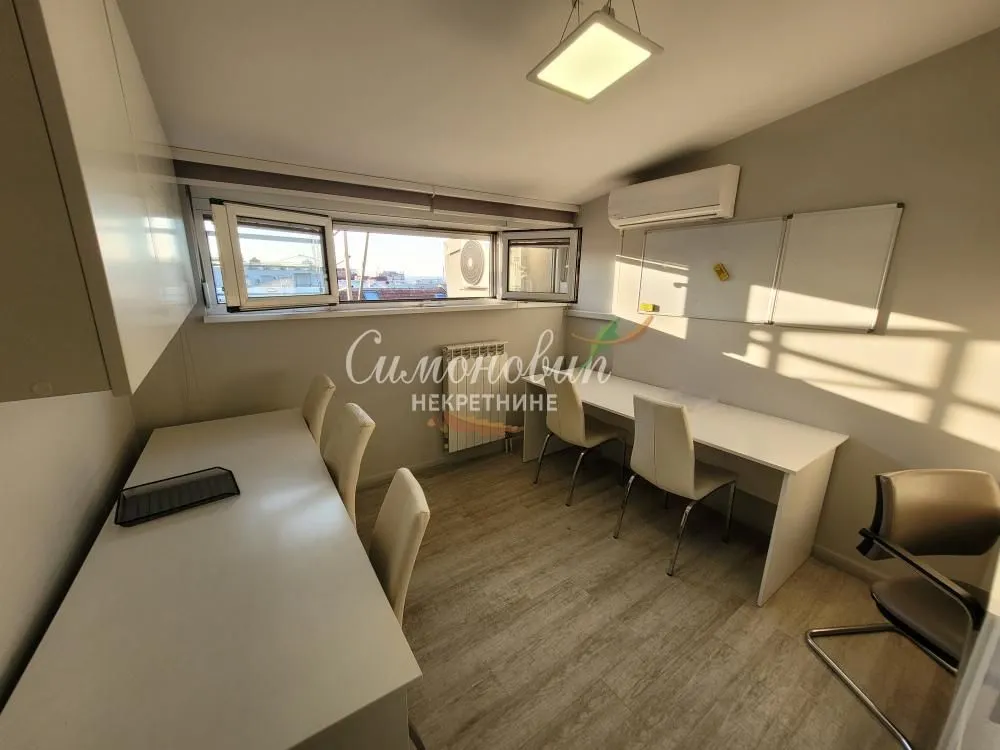 Izdavanje, četvorosoban stan, 118m², Đeram Pijaca, Beograd