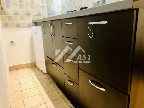 Izdavanje, stan, 27m², Grbavica, Novi Sad Sve Podlokacije - image 4