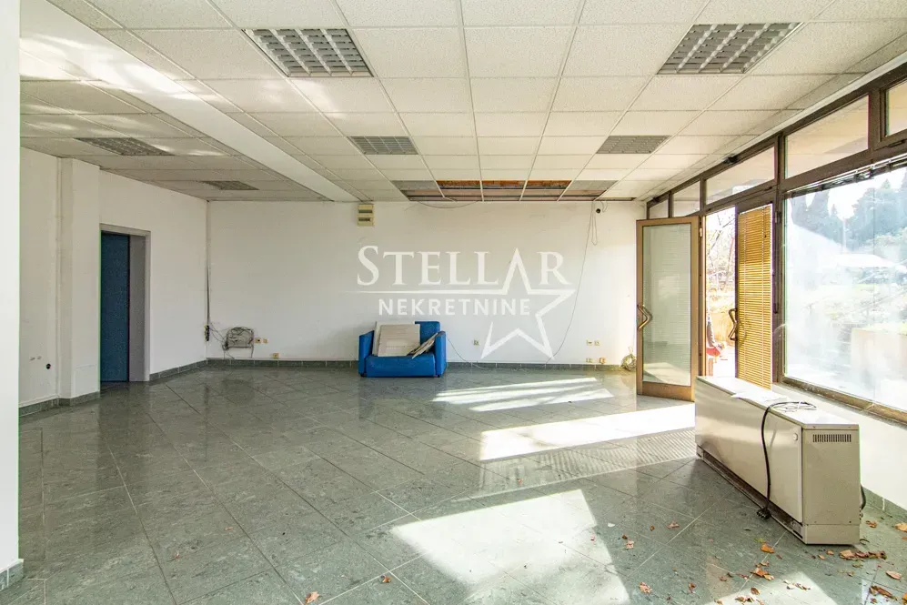Rent, office space, 76m², Stara Varoš, Podgorica