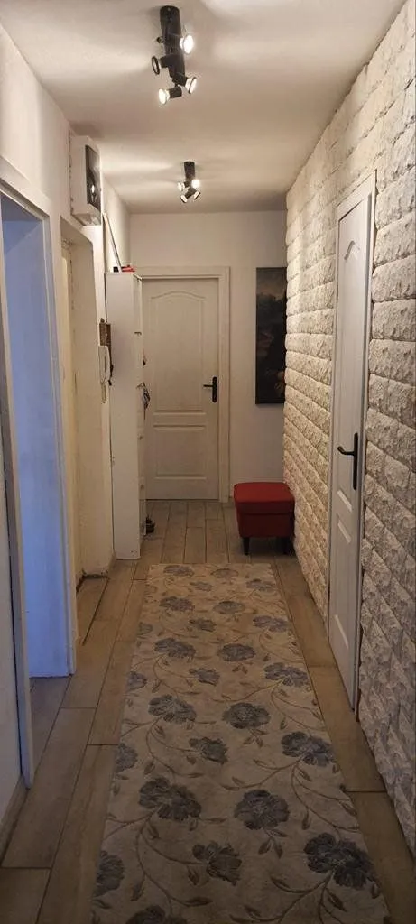 Rent, three bedroom apartment, 100m², Blok 5, Podgorica