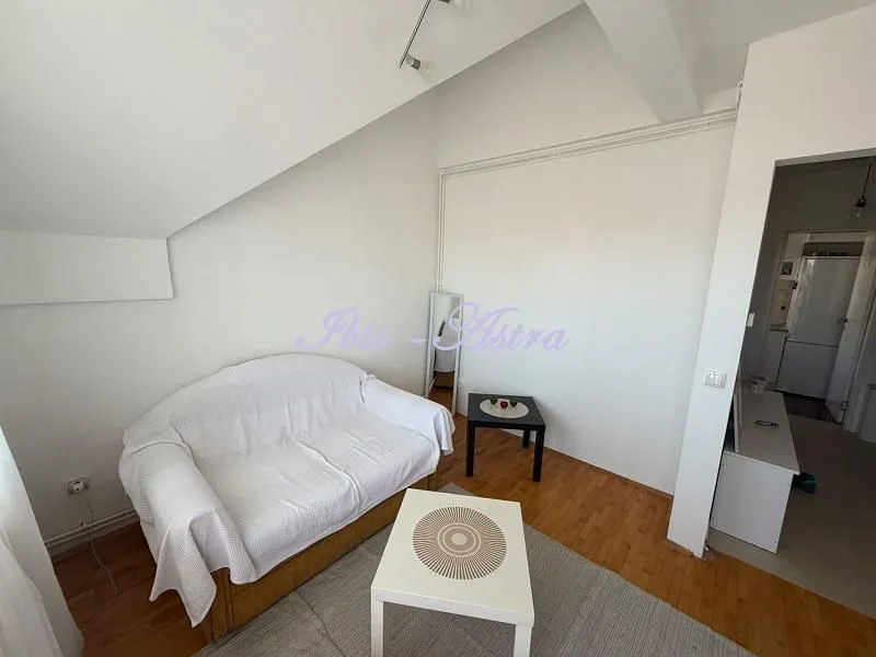 Rent, one bedroom apartment, 30m², Zemun Gornji Grad, Zemun Sve Podlokacije