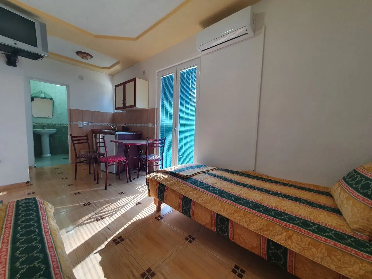 Daily-rent, one bedroom apartment, 35m², Šušanj, Bar