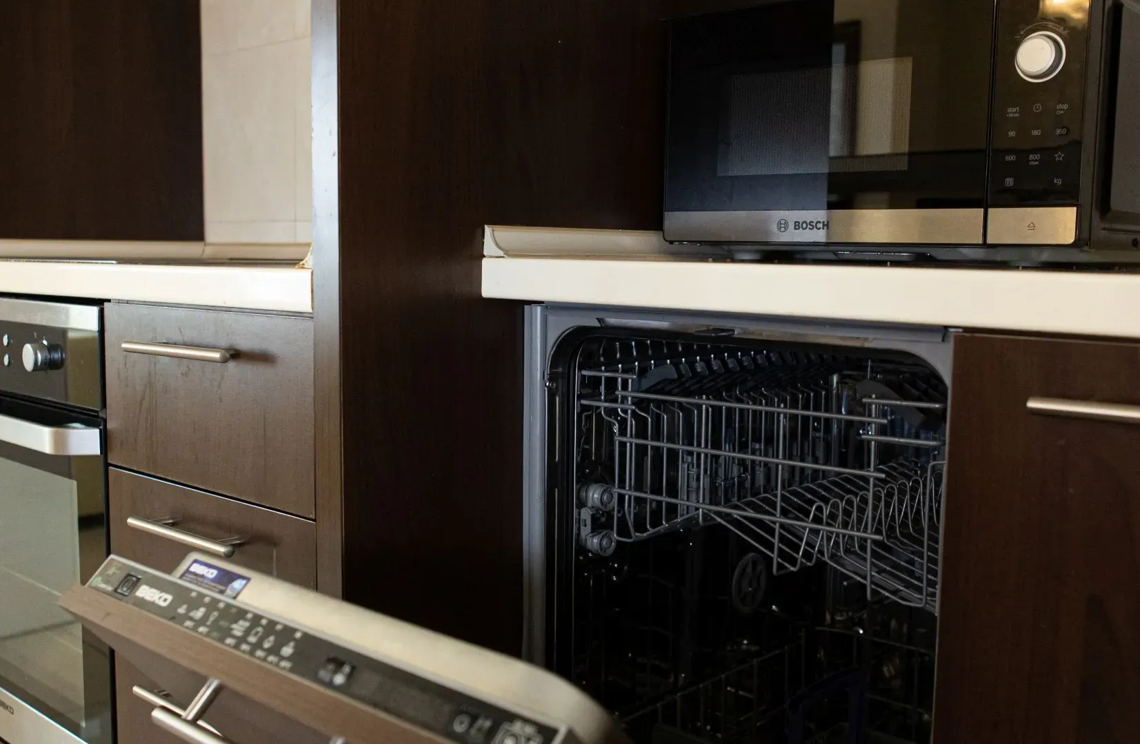Rent, two bedroom apartment, 58m², Bečići, Budva
